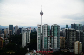 Stay In The Heart of Kuala Lumpur - The Robertson